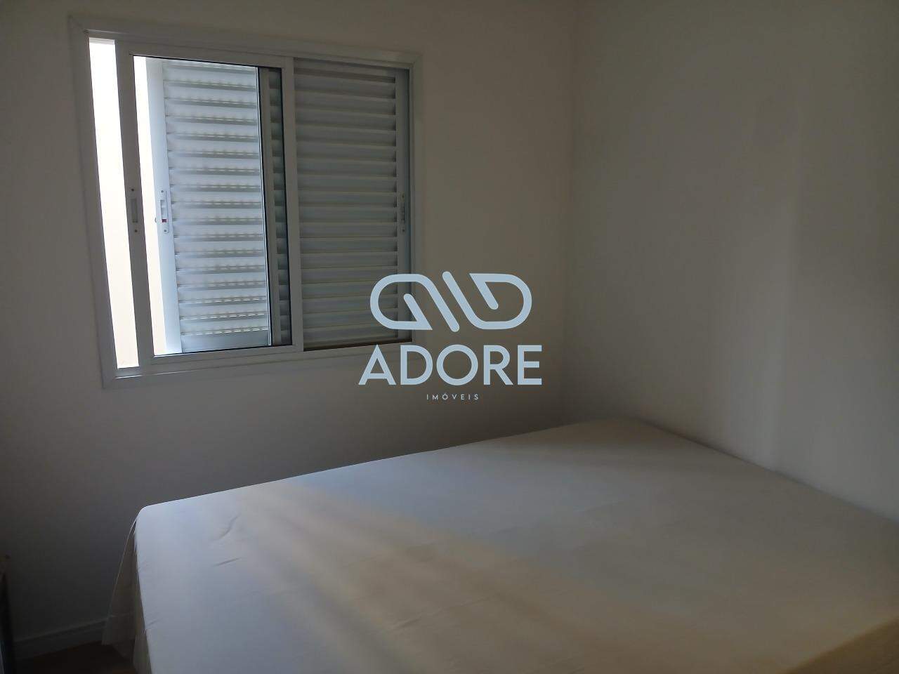 Apartamento à venda no Edifício Jardim dos Taperás: 