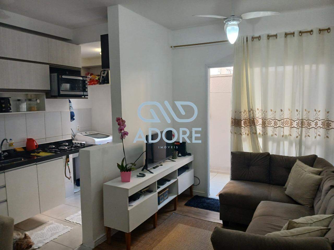 Apartamento à venda no Edifício Jardim dos Taperás: 