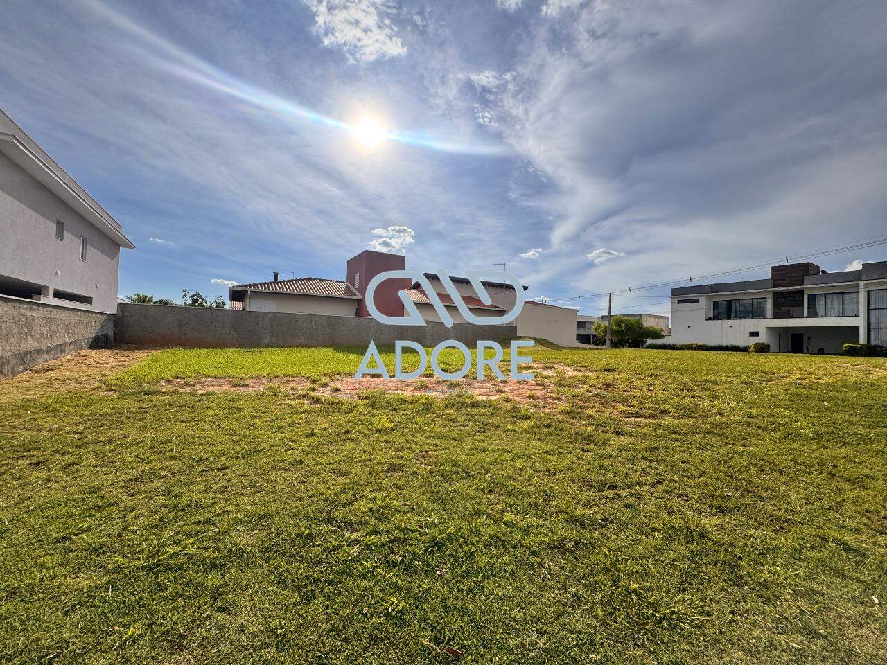 Terreno à venda no Condomínio Mirante dos Ipês: 