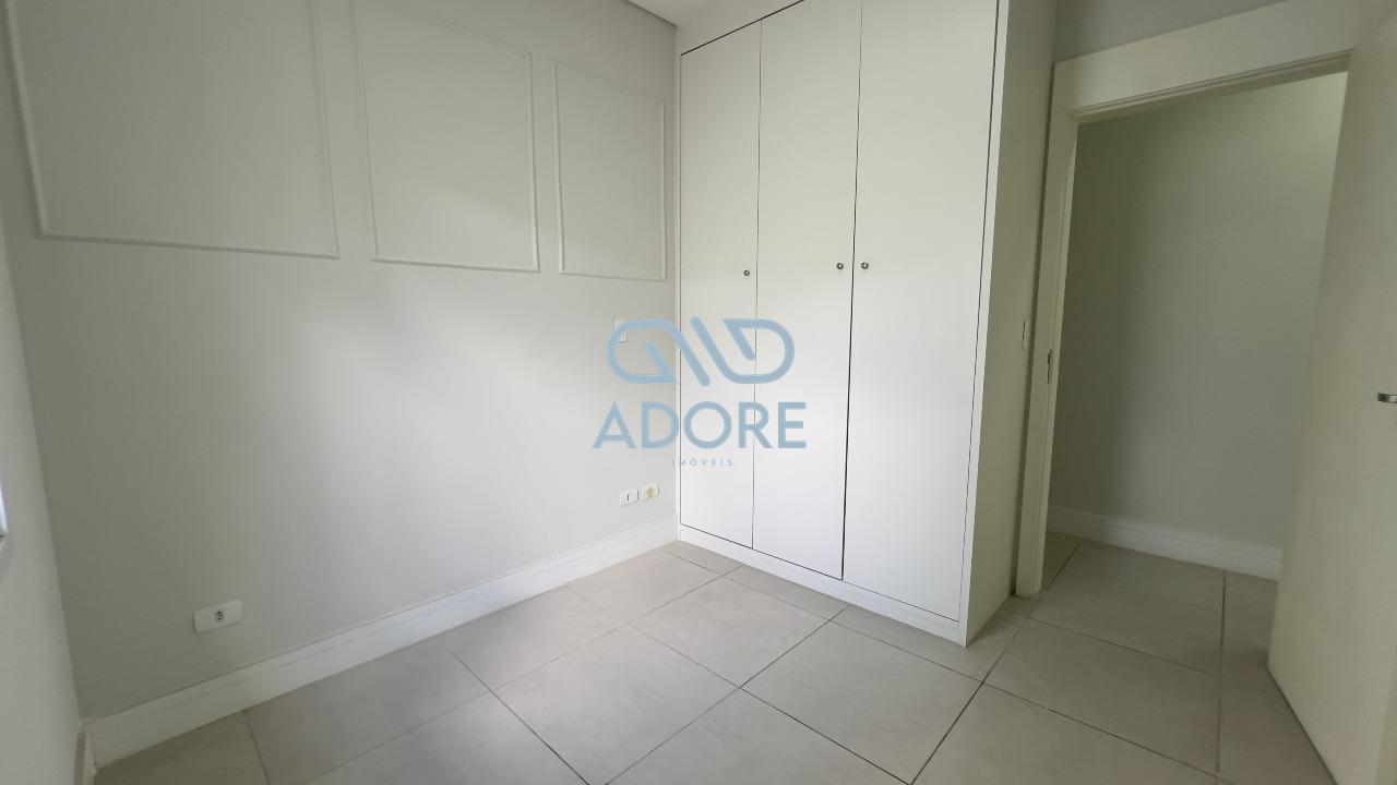 Casa de Condomínio à venda no Condomínio Village Moutonnée: 