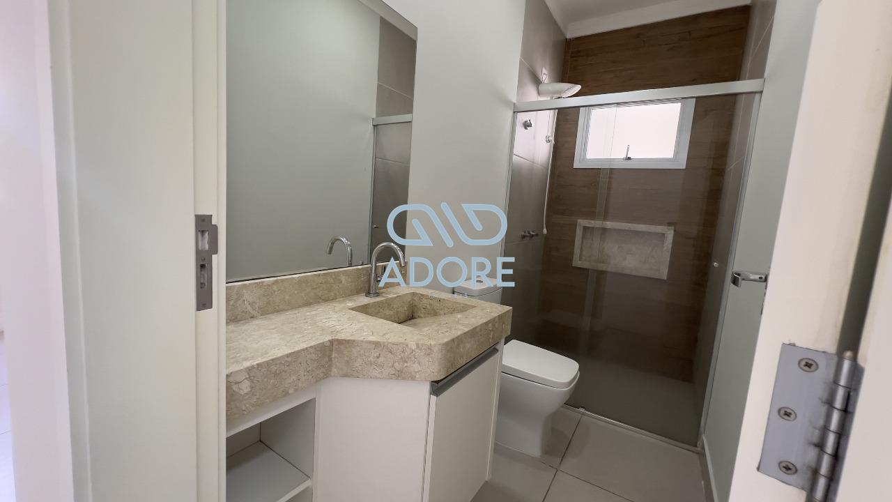 Casa de Condomínio à venda no Condomínio Village Moutonnée: 