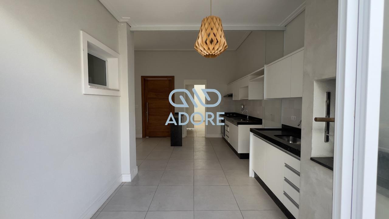 Casa de Condomínio à venda no Condomínio Village Moutonnée: 