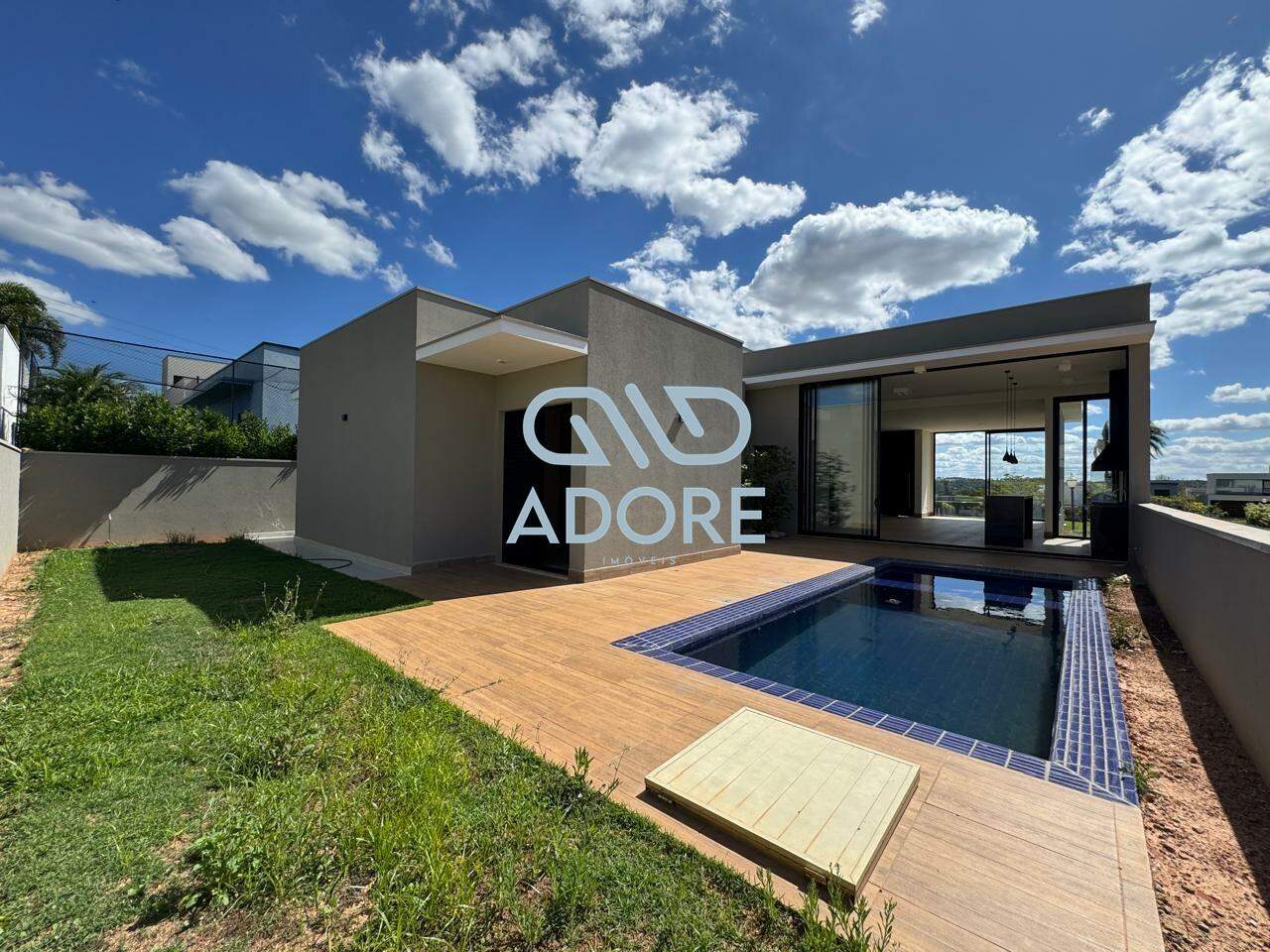 Casa de Condomínio à venda no Condomínio Villas do Golfe: 