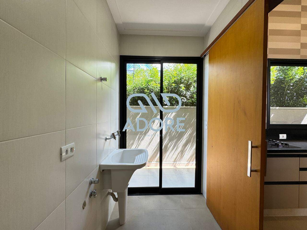 Casa de Condomínio à venda no Condomínio Villas do Golfe: 