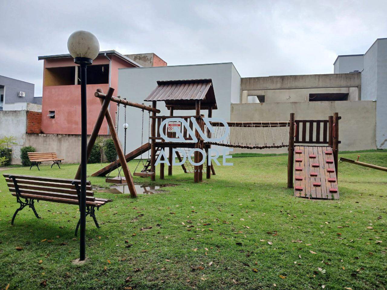 Casa de Condomínio para aluguel no Condominio Jardim Guarujá: 