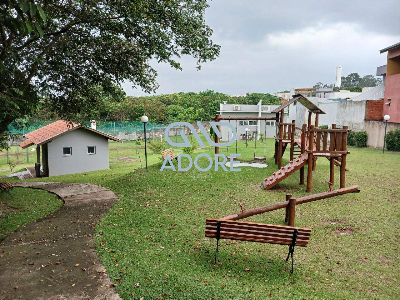 Casa de Condomínio para aluguel no Condominio Jardim Guarujá: 
