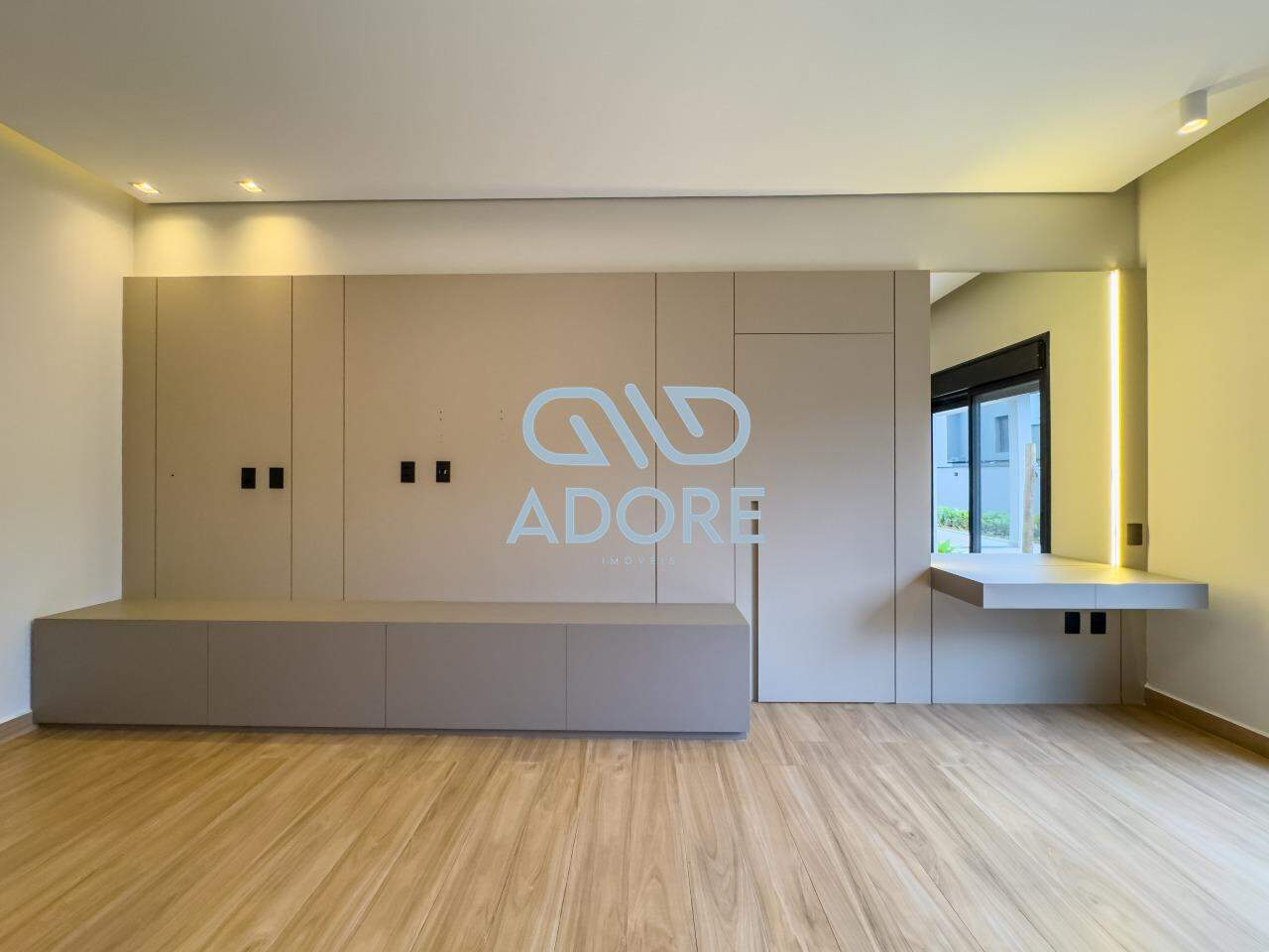 Casa de Condomínio à venda no Condomínio Helvétia Park II: 