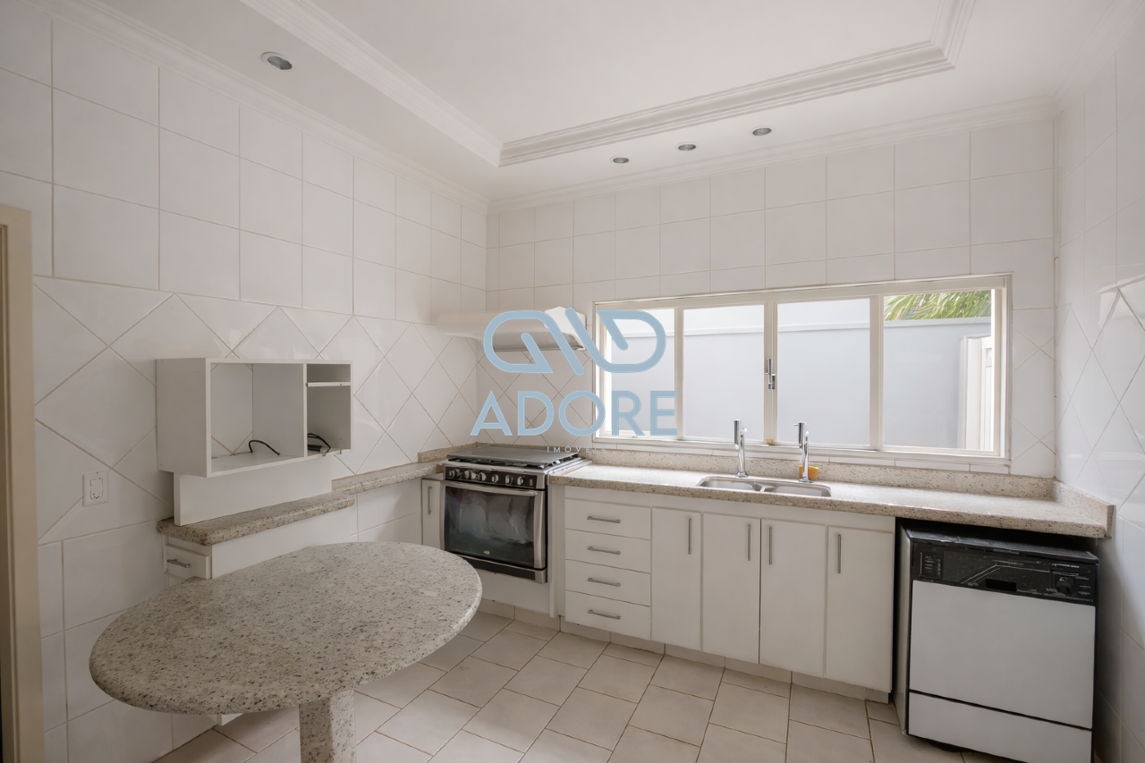 Casa de Condomínio à venda no Urbanização Portella: 