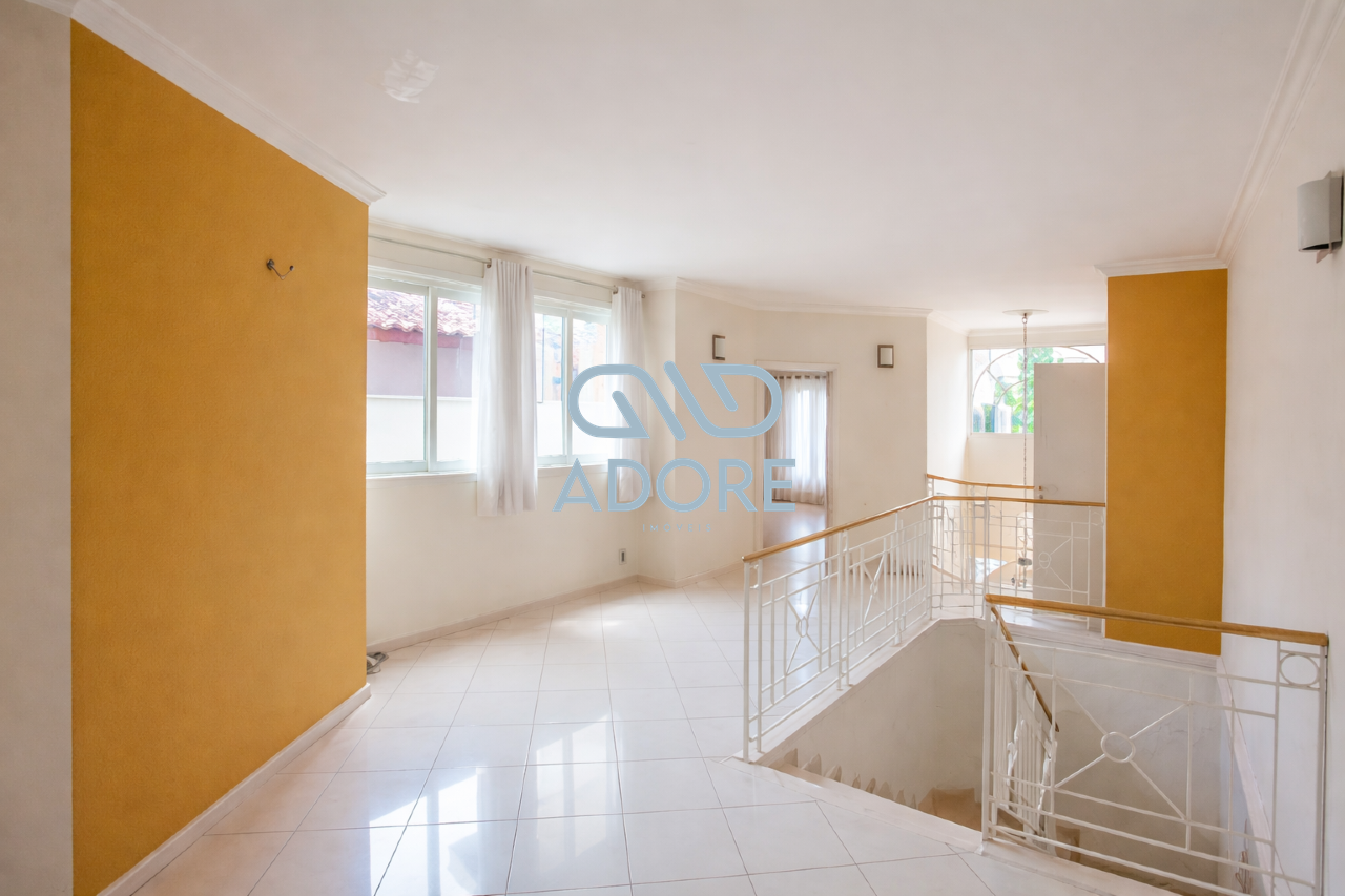 Casa de Condomínio à venda no Urbanização Portella: 