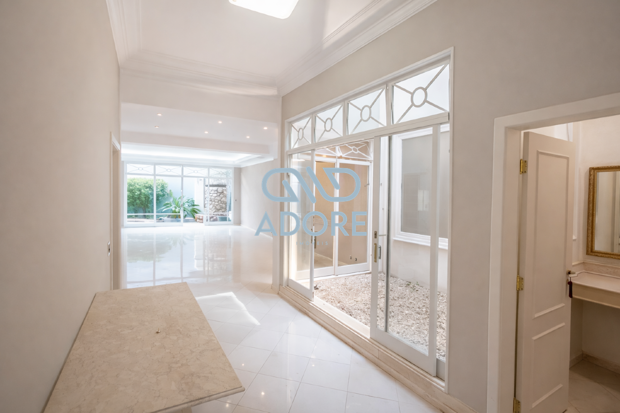 Casa de Condomínio à venda no Urbanização Portella: 