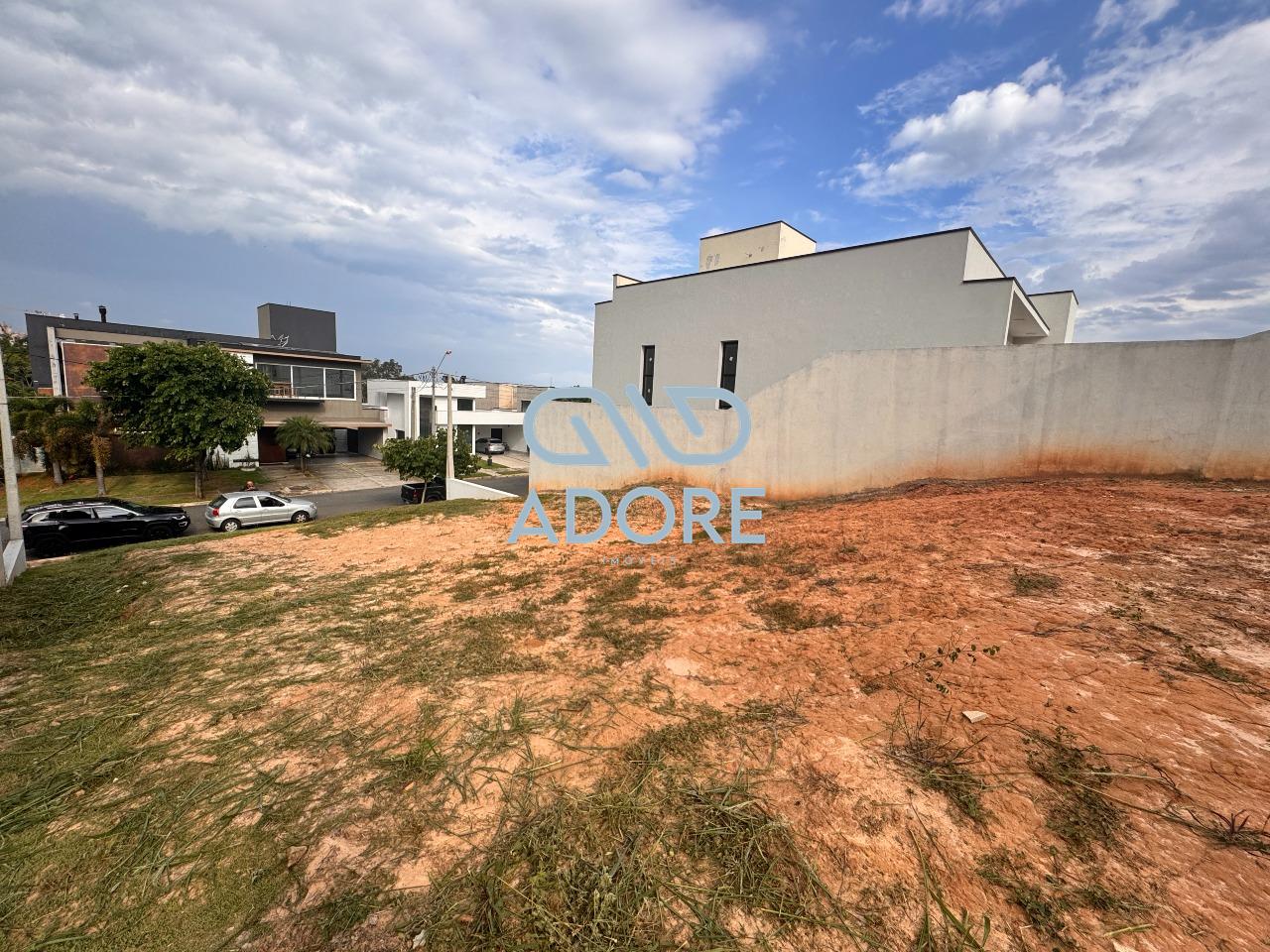 Terreno à venda no Condomínio Residencial Central Parque: 