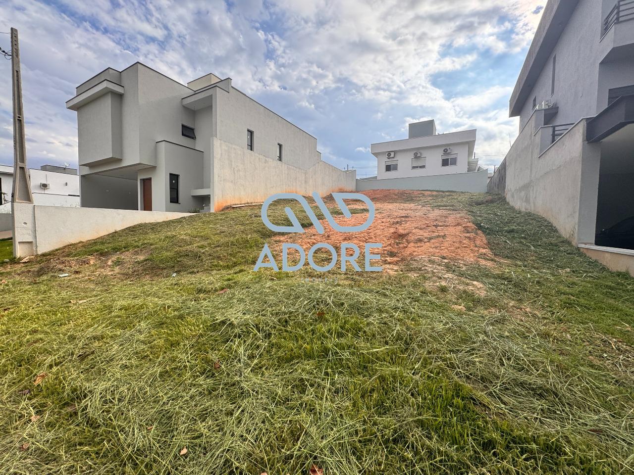 Terreno à venda no Condomínio Residencial Central Parque: 