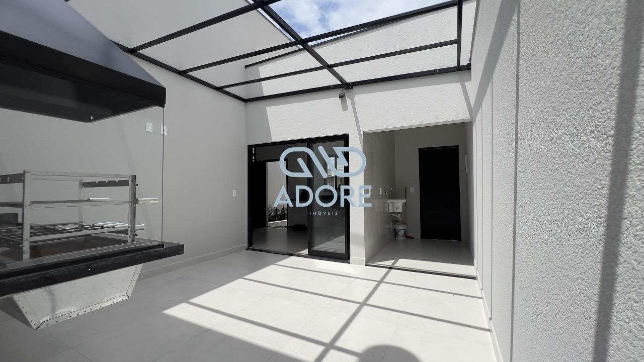 Casa de Condomínio à venda no Condomínio Village Moutonnée: 