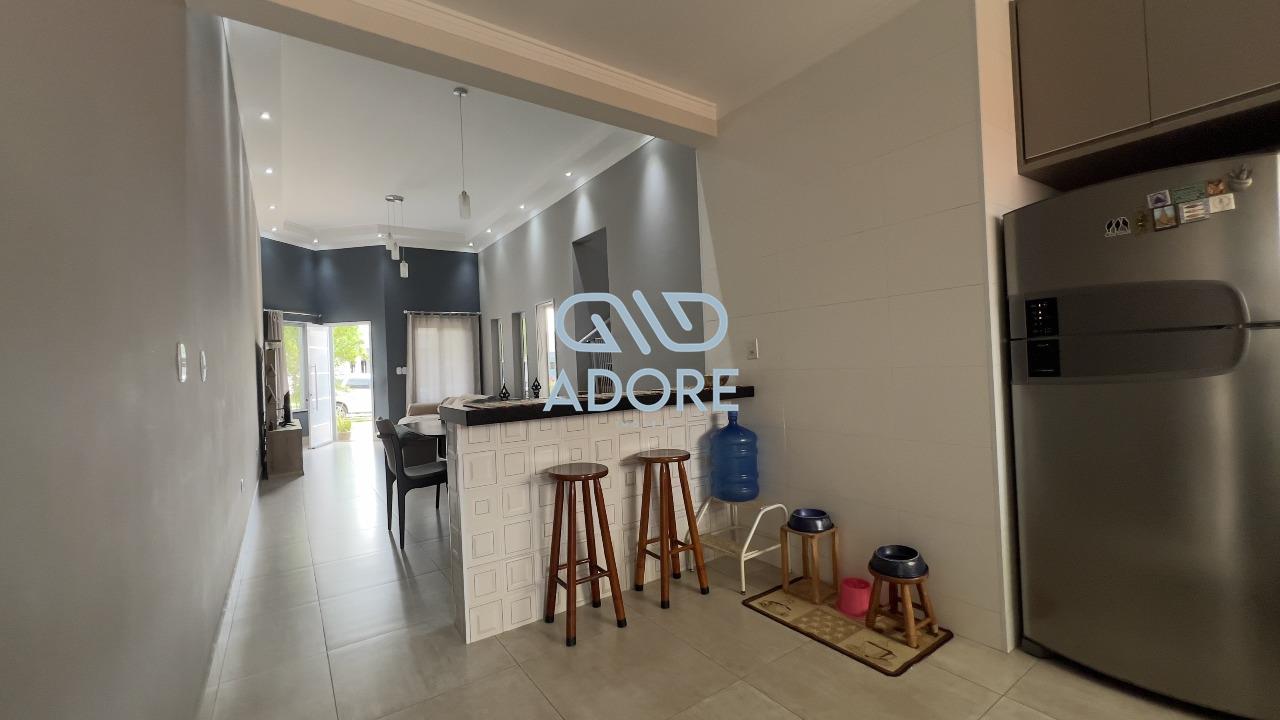 Casa de Condomínio à venda no Condomínio Village Moutonnée: 