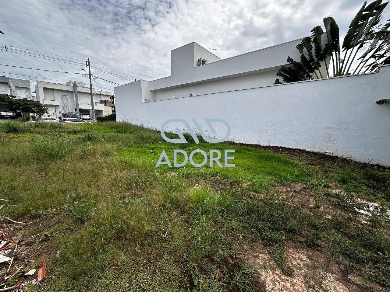 Terreno à venda no Condomínio Residencial Central Parque: 