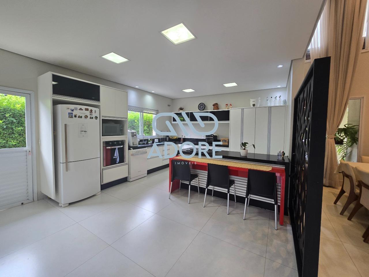 Casa de Condomínio à venda no Condomínio Terras de Mont Serrat: 