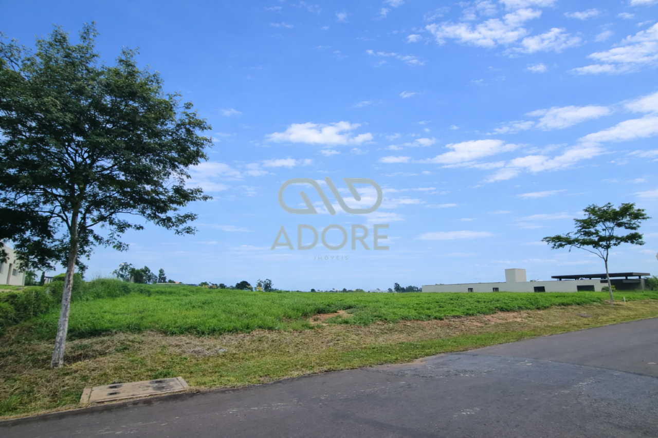 Terreno à venda no Condomínio Terras de São José II : 