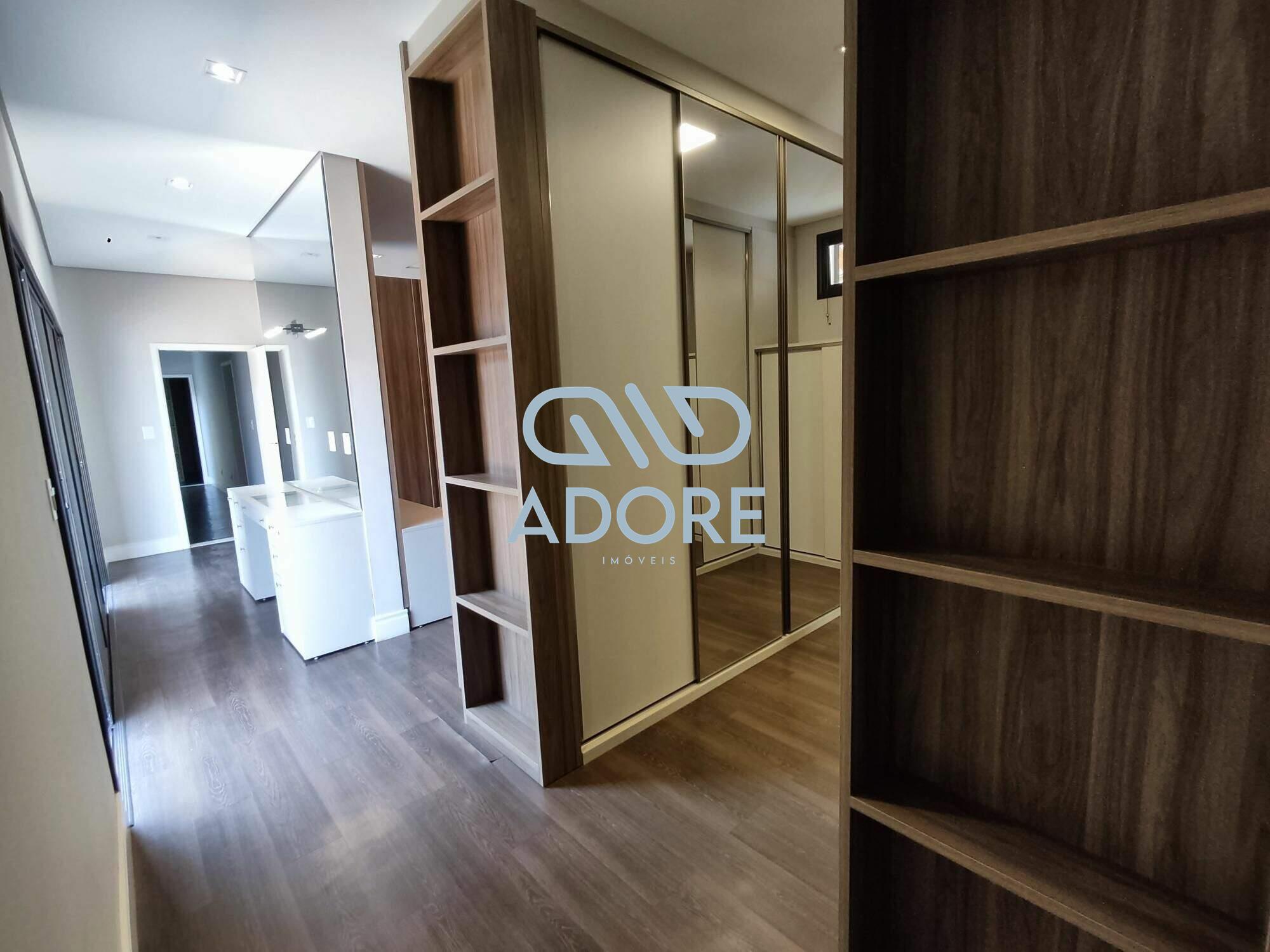 Casa de Condomínio à venda no Condomínio Palmeiras Imperiais: 