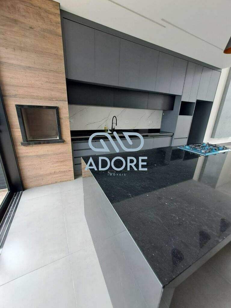 Casa de Condomínio à venda no Caldeira: 