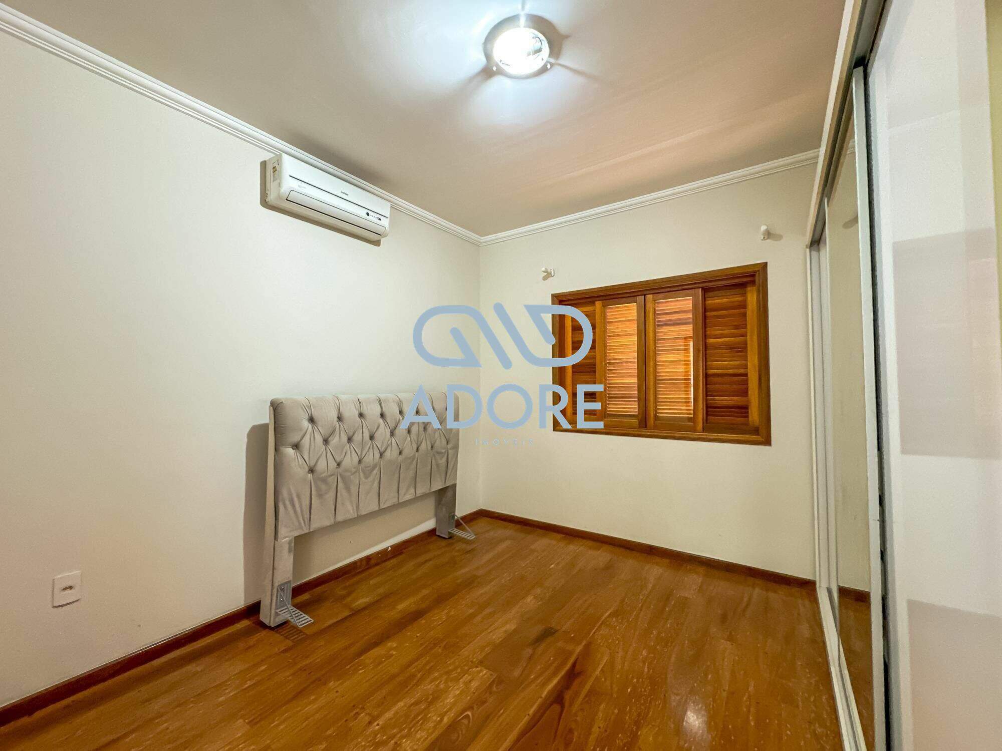 Casa de Condomínio à venda no Colinas do Mosteiro de Itaici: 