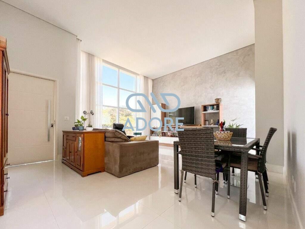 Casa de Condomínio à venda no Vila Suíça: 