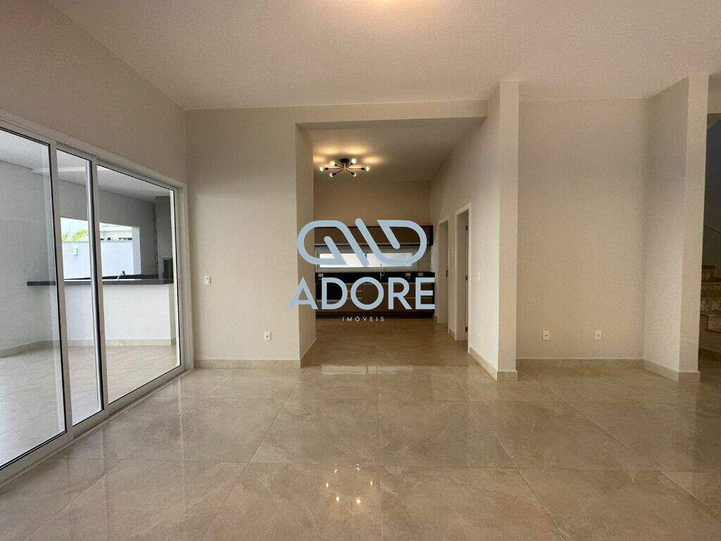Casa de Condomínio à venda no Vila Suíça: 