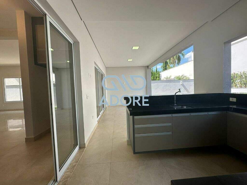 Casa de Condomínio à venda no Vila Suíça: 