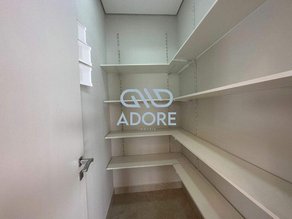 Casa de Condomínio à venda no Vila Suíça: 