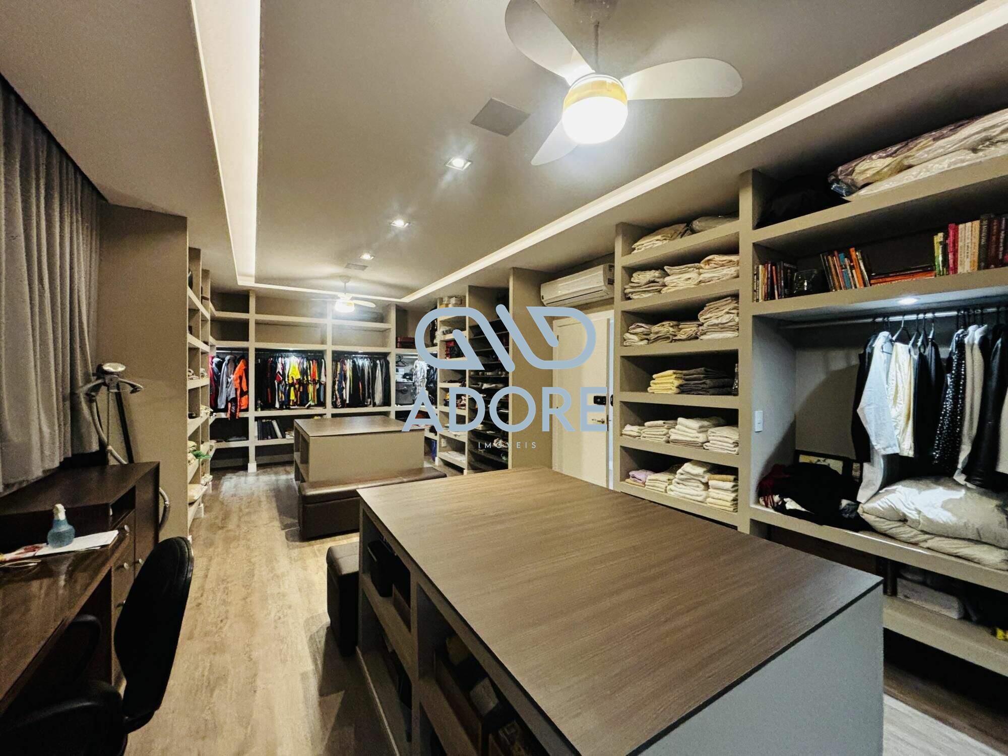 Casa de Condomínio à venda no Condomínio Palmeiras Imperiais: 