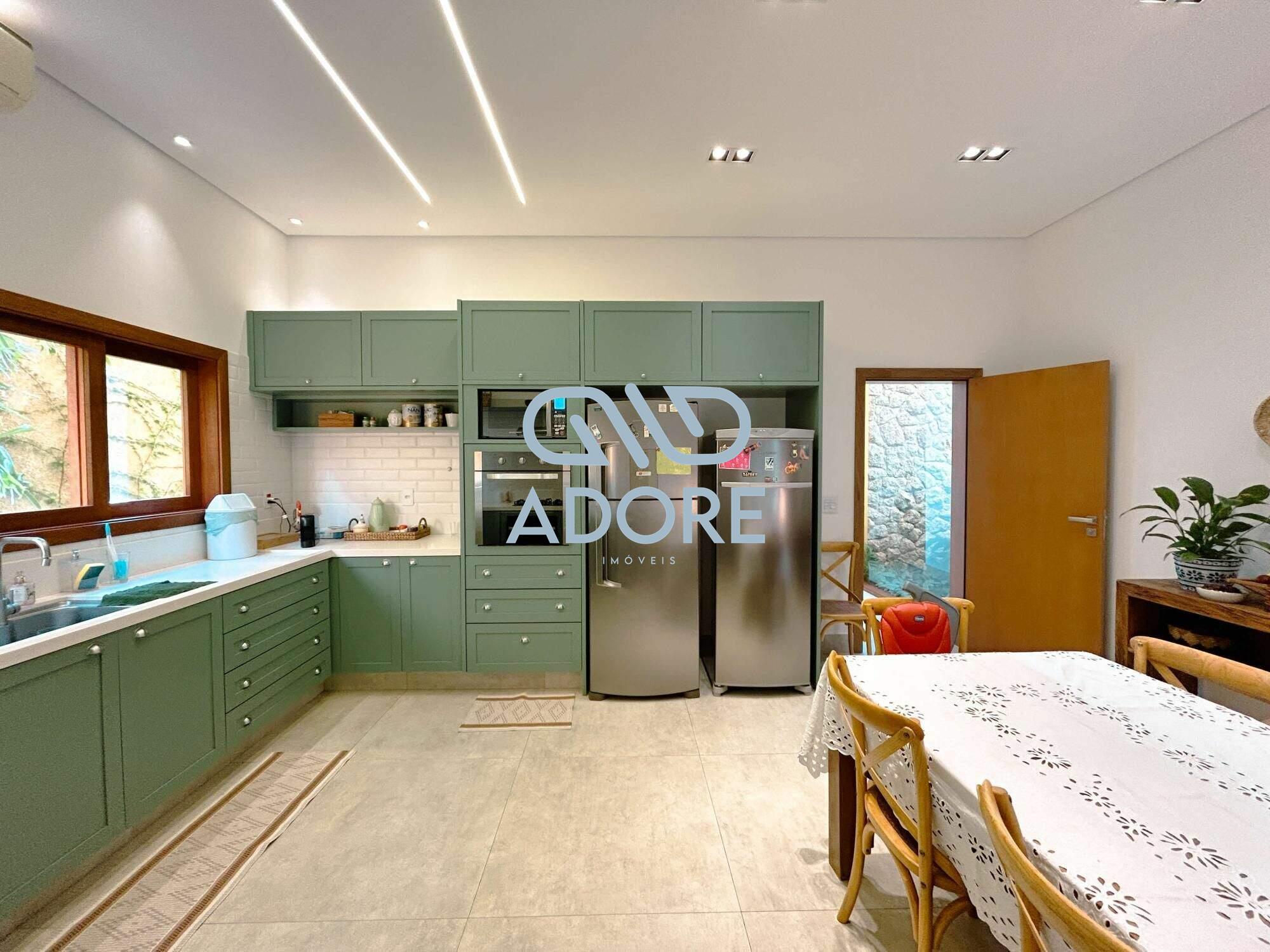 Casa de Condomínio à venda no Condomínio Campos de Santo Antônio II: 