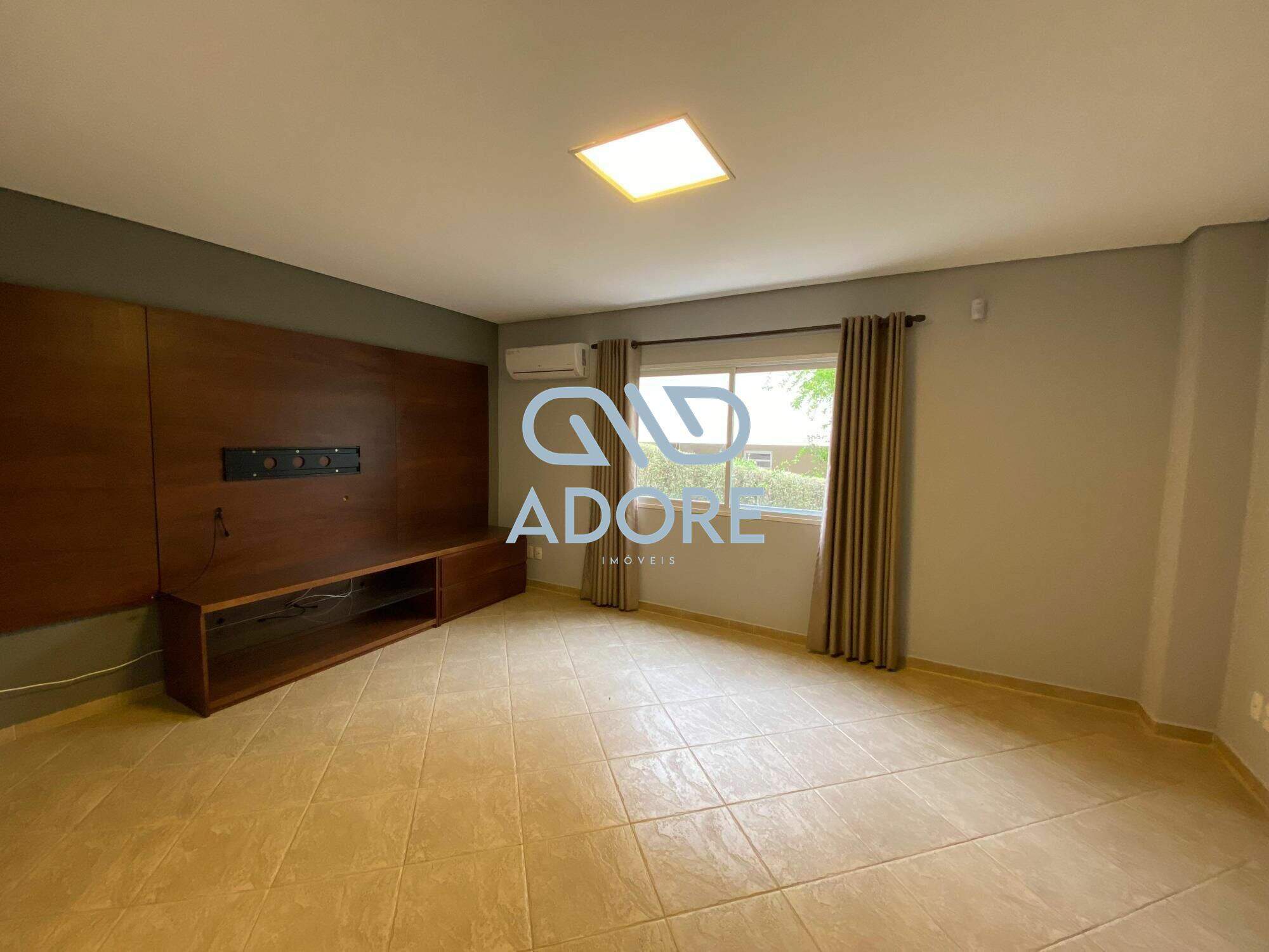 Casa de Condomínio à venda no Condomínio Campos de Santo Antônio : 