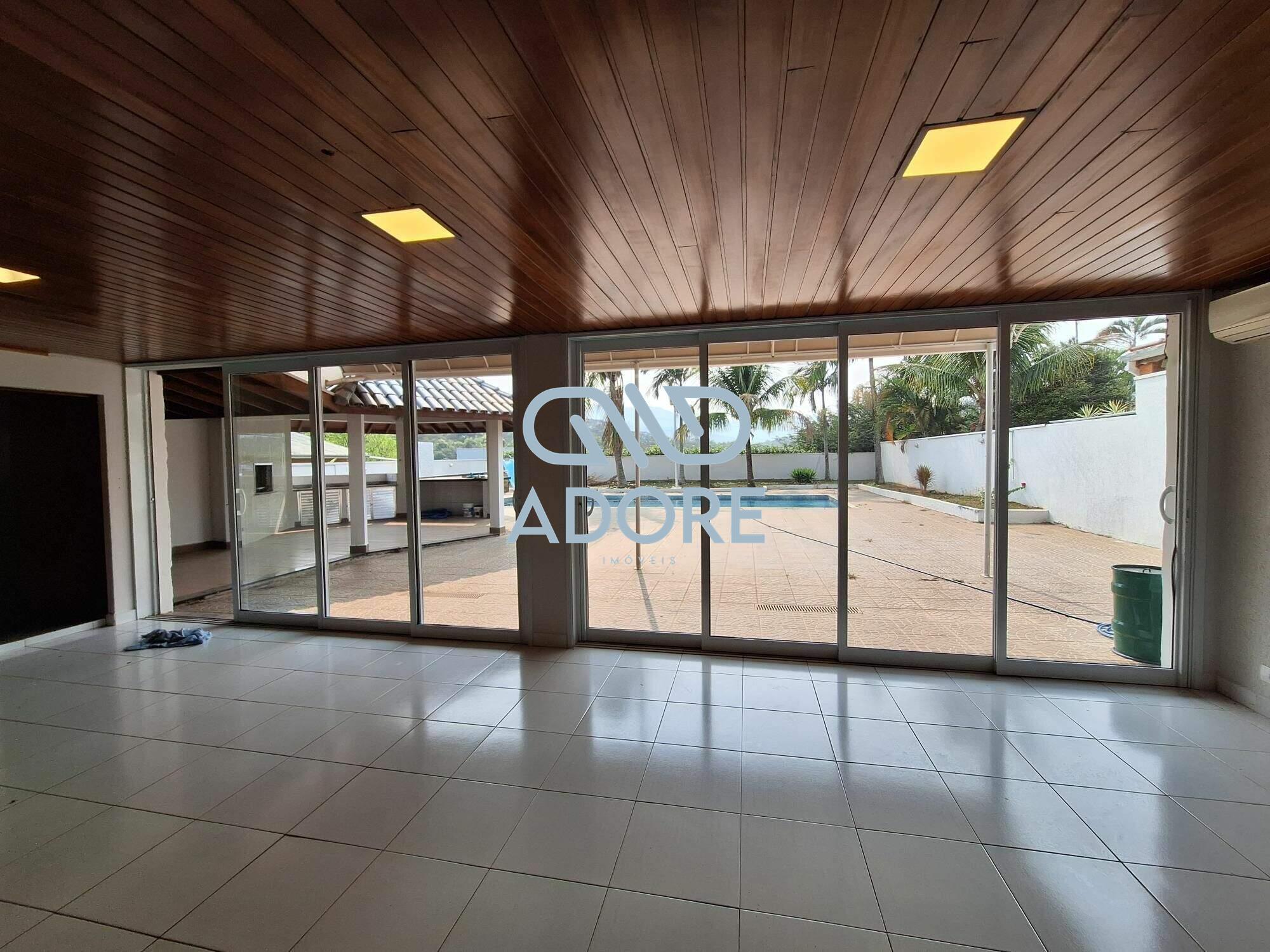 Casa de Condomínio à venda no Condomínio Campos de Santo Antônio : 