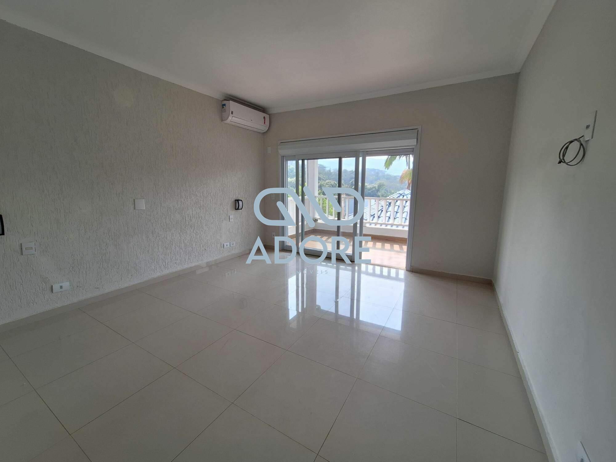 Casa de Condomínio à venda no Condomínio Campos de Santo Antônio : 