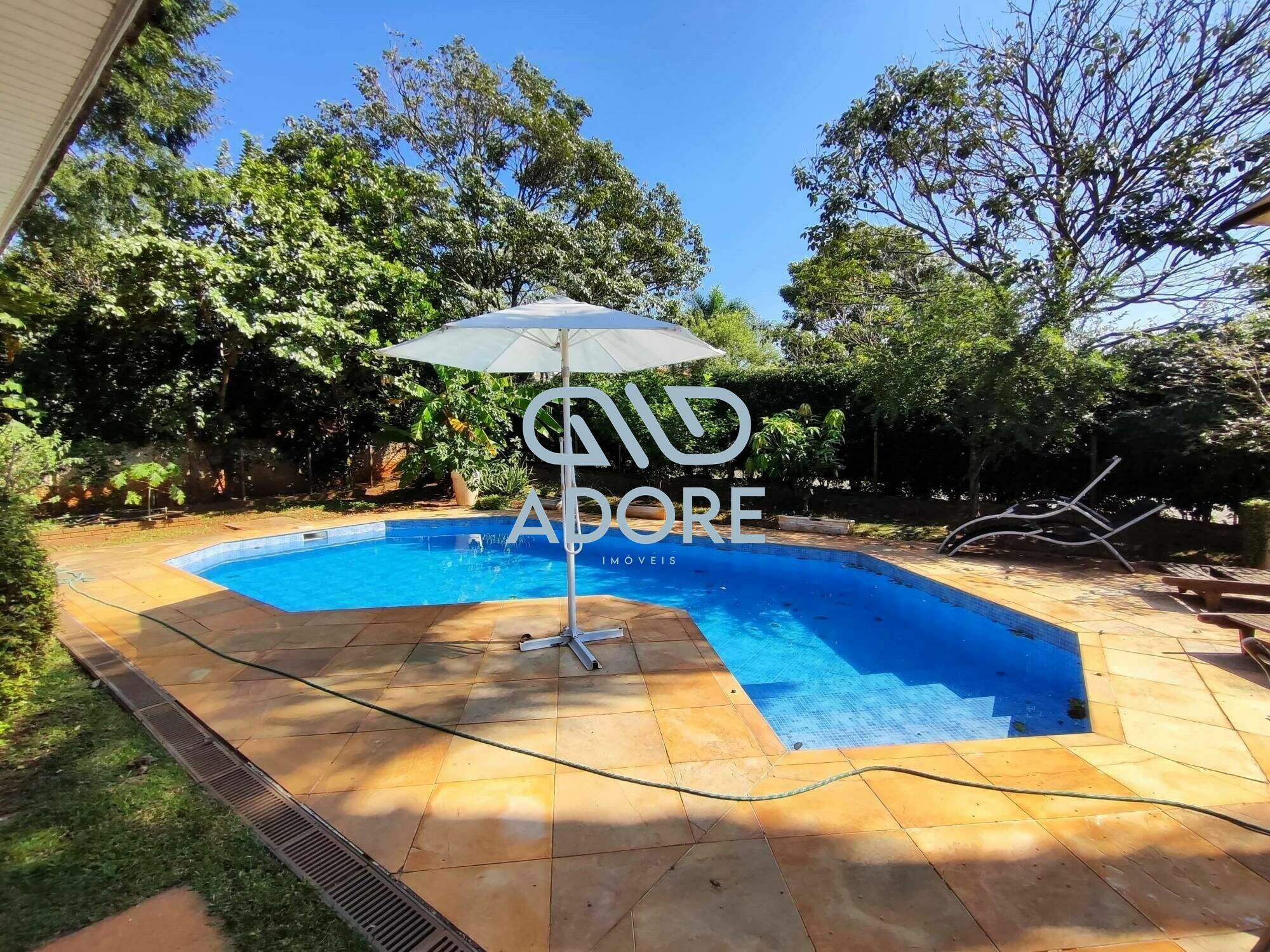 Casa de Condomínio à venda no Condomínio Campos de Santo Antônio :