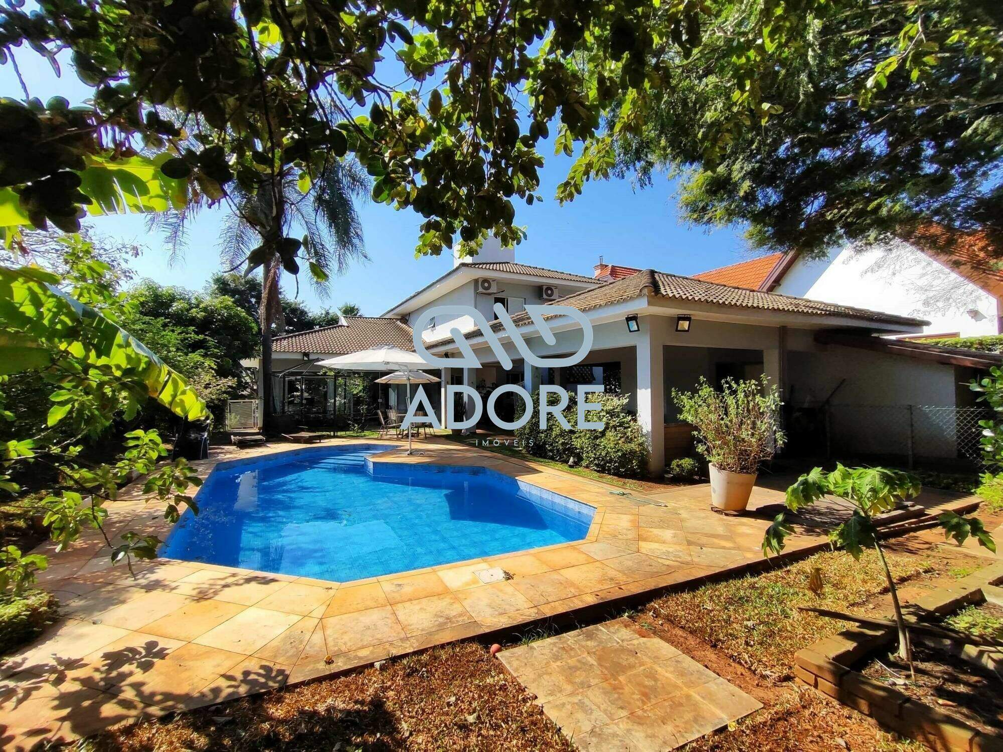 Casa de Condomínio à venda no Condomínio Campos de Santo Antônio :