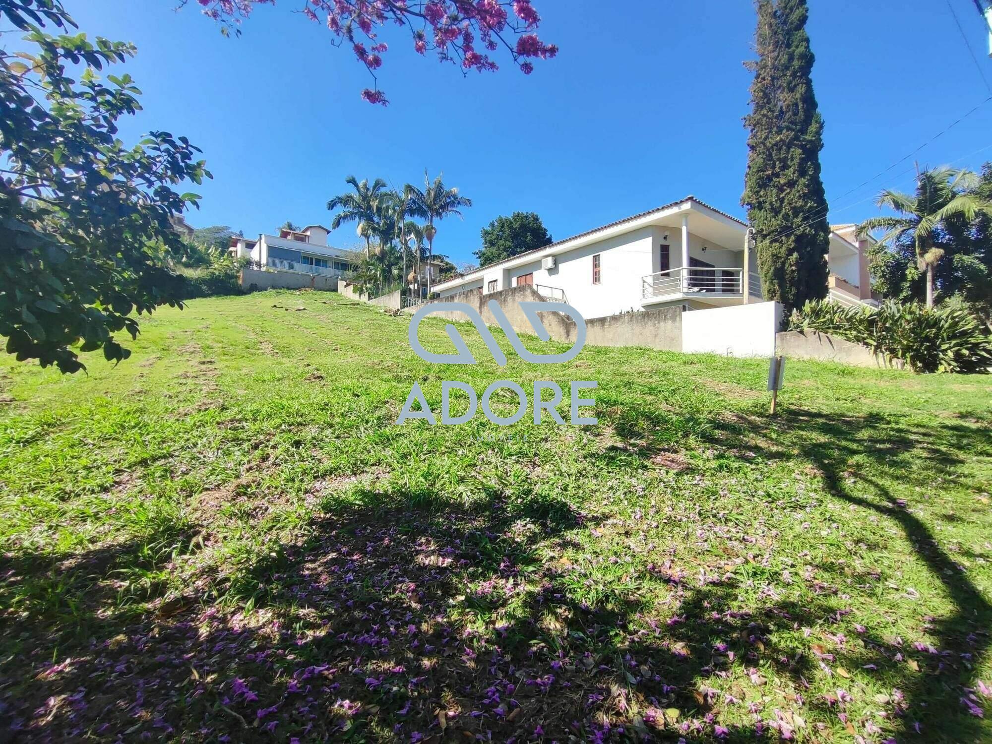Terreno à venda no Condomínio Campos de Santo Antônio : 