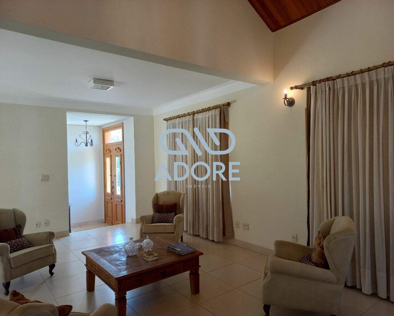 Casa de Condomínio à venda no Condomínio Campos de Santo Antônio : 