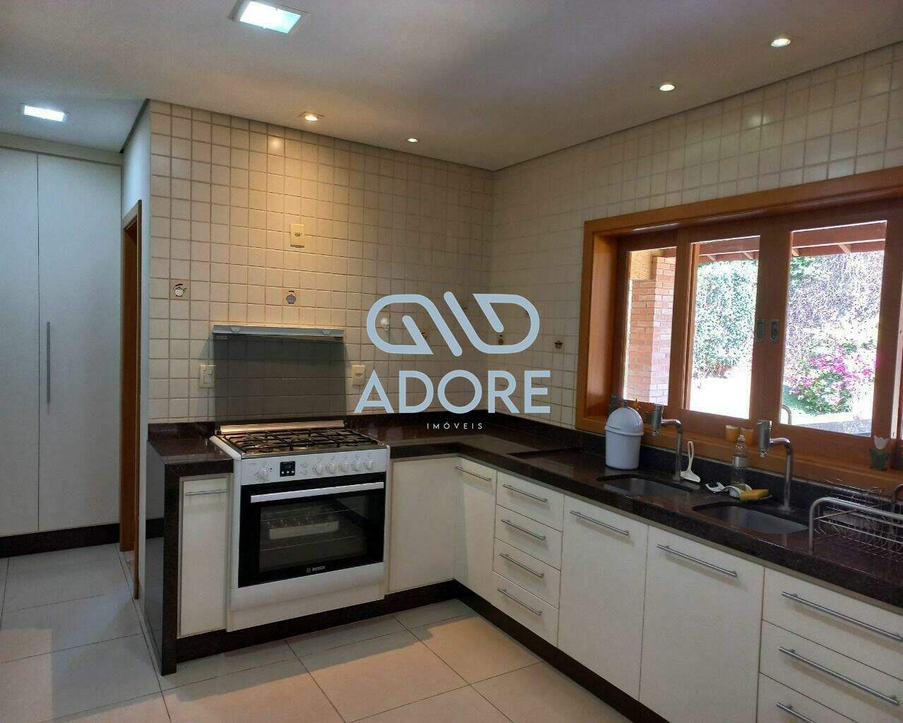 Casa de Condomínio à venda no Condomínio Campos de Santo Antônio : 