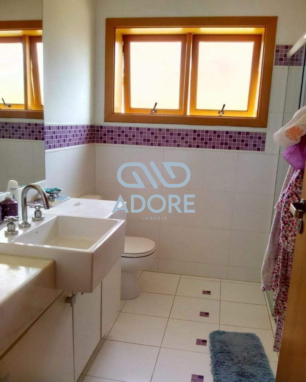 Casa de Condomínio à venda no Condomínio Campos de Santo Antônio : 