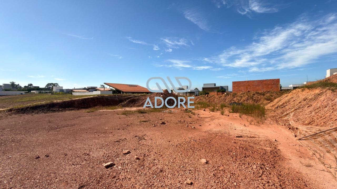 Terreno à venda no Condomínio Campos de Santo Antônio II: 