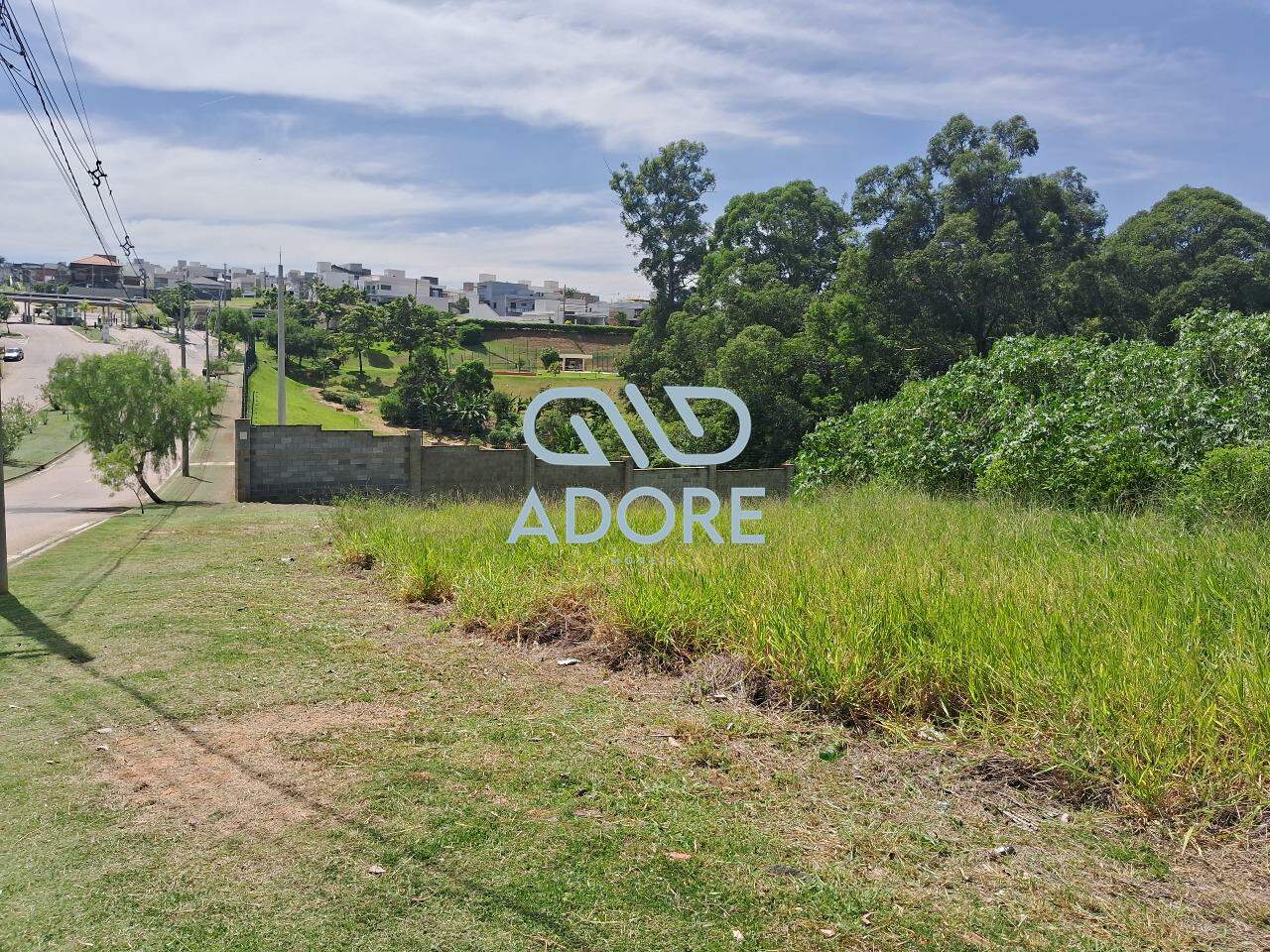Terreno à venda no Residencial Central Parque: 