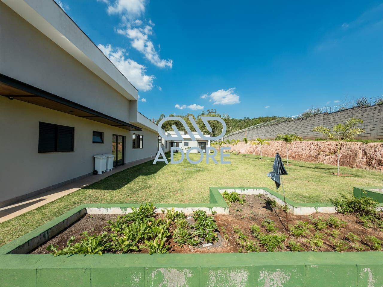 Casa de Condomínio à venda no Condomínio Terras de São José II : 