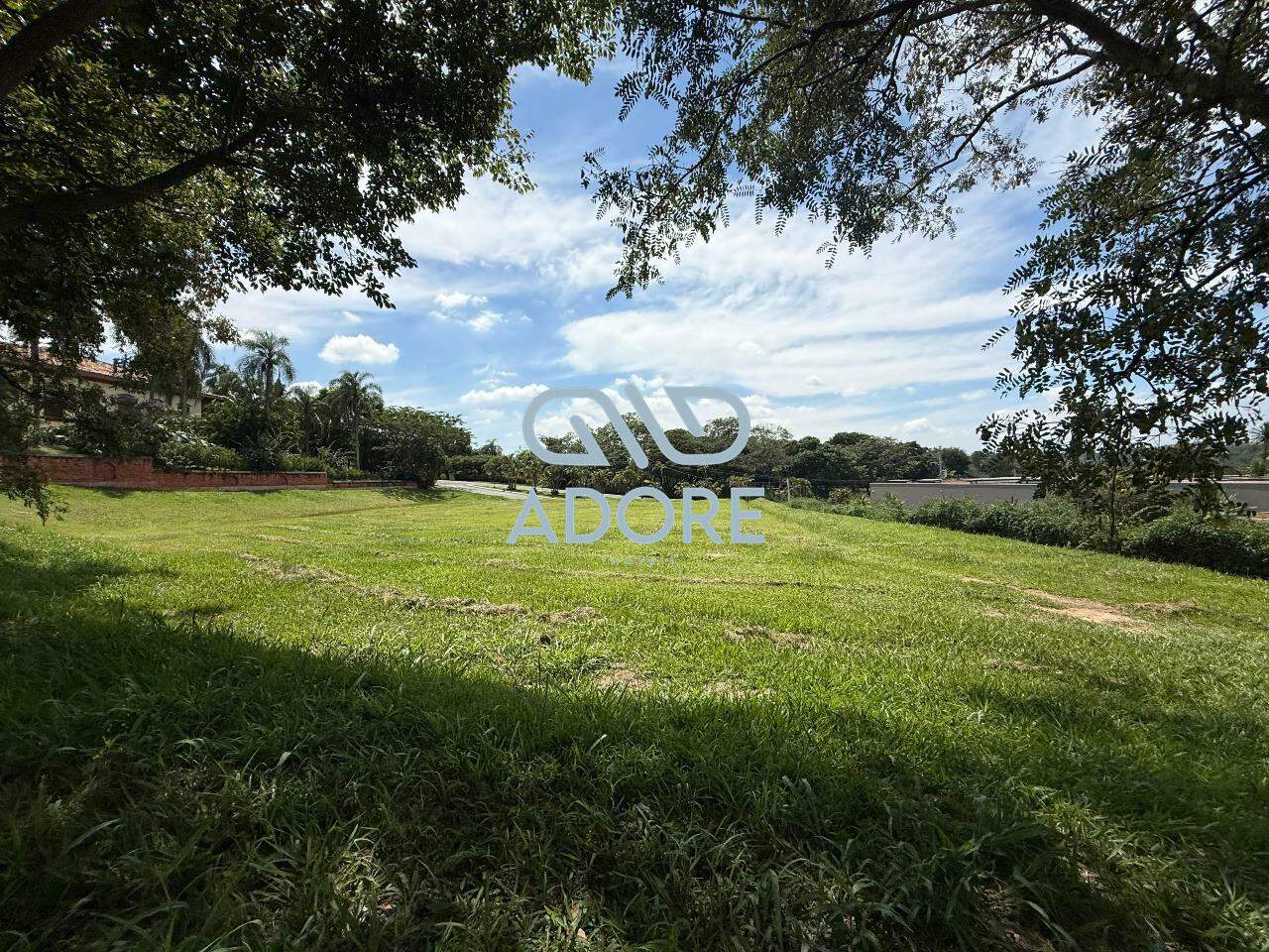 Terreno à venda no Condomínio Terras de São José: 