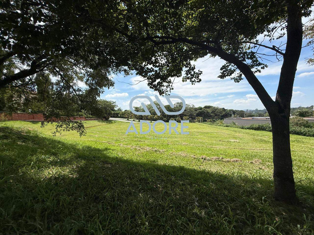 Terreno à venda no Condomínio Terras de São José: 