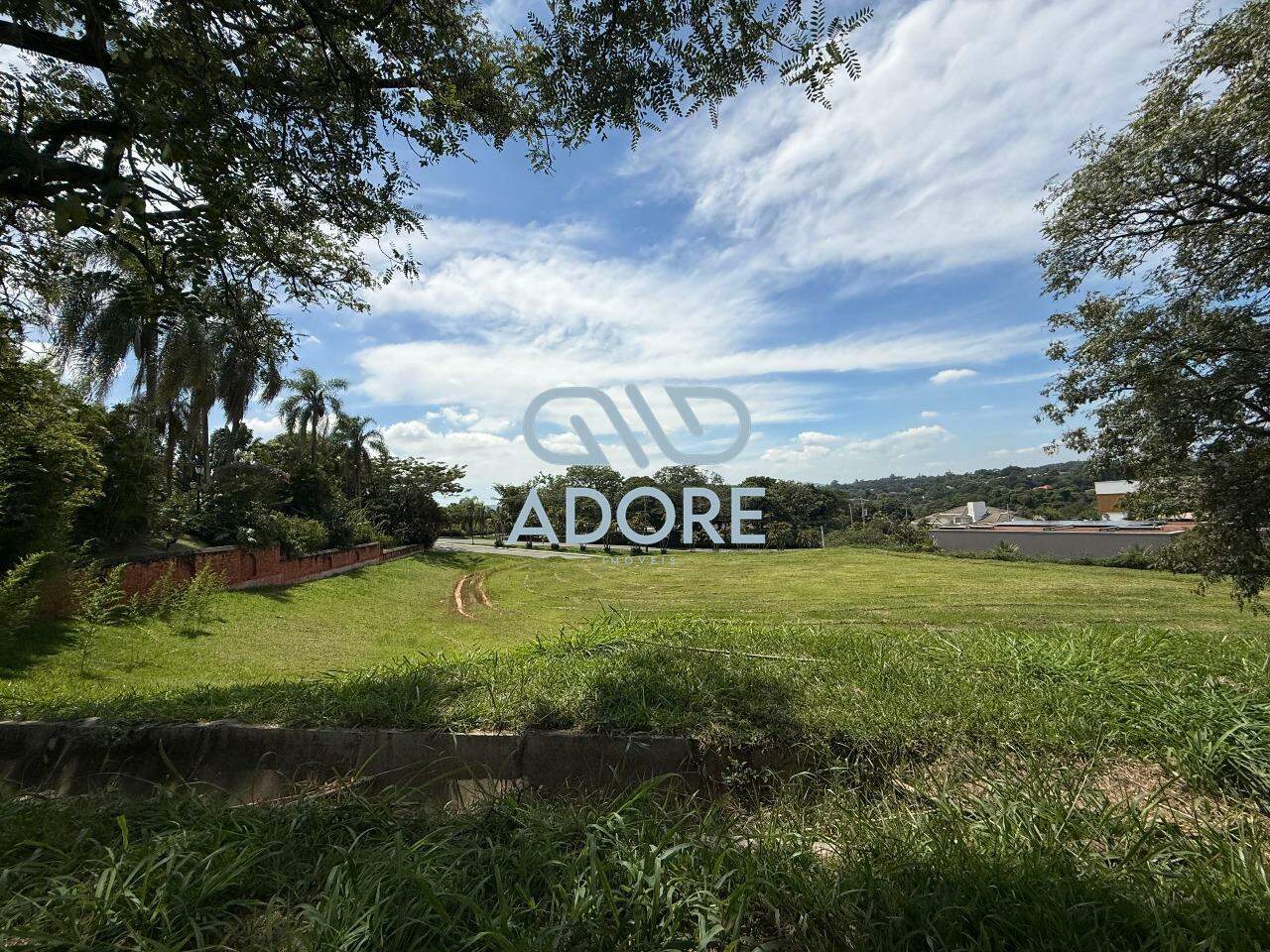 Terreno à venda no Condomínio Terras de São José: 