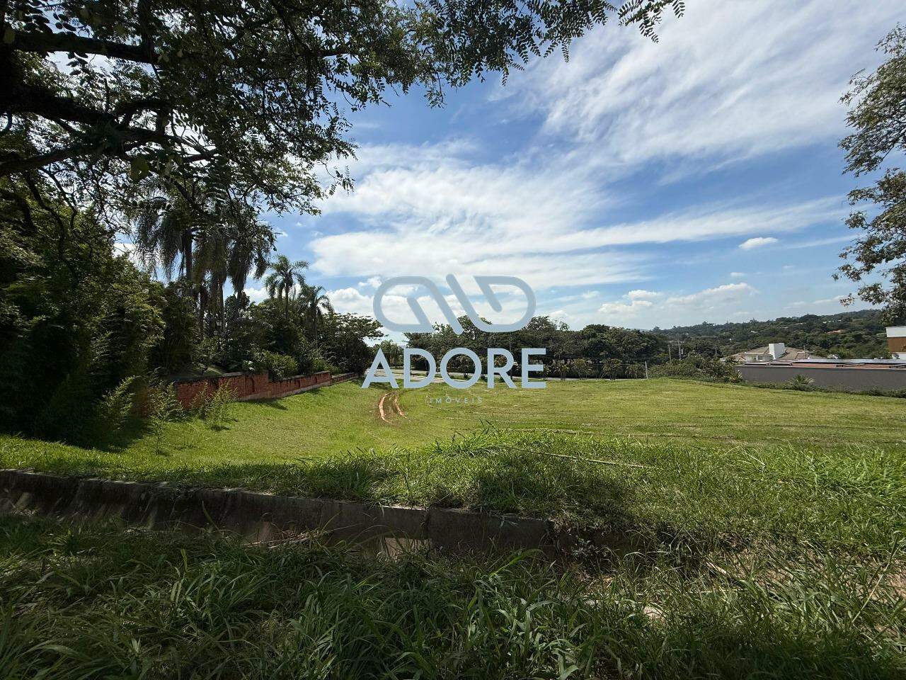 Terreno à venda no Condomínio Terras de São José: 