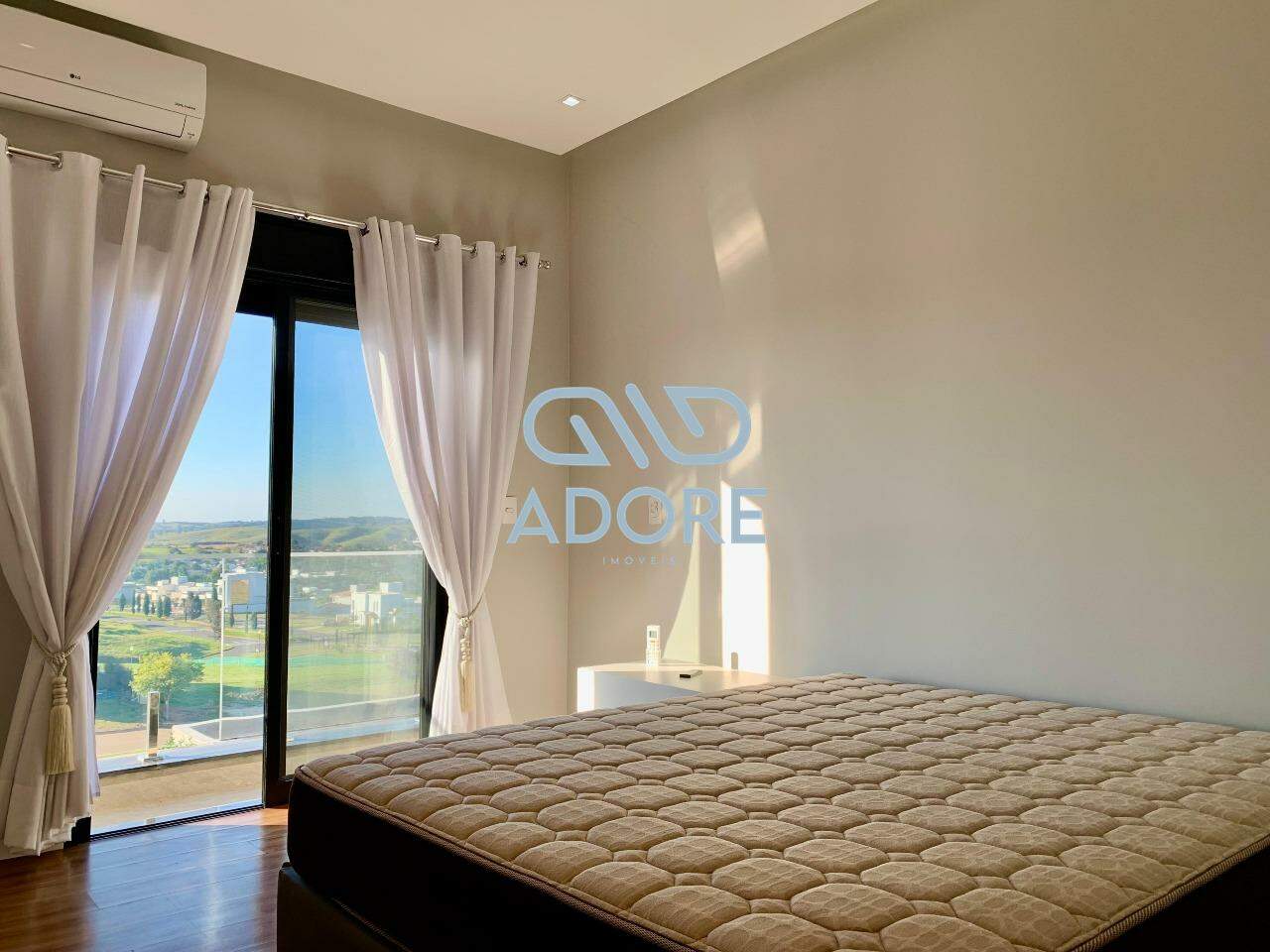 Casa de Condomínio à venda no Condomínio Campos de Santo Antônio II: 