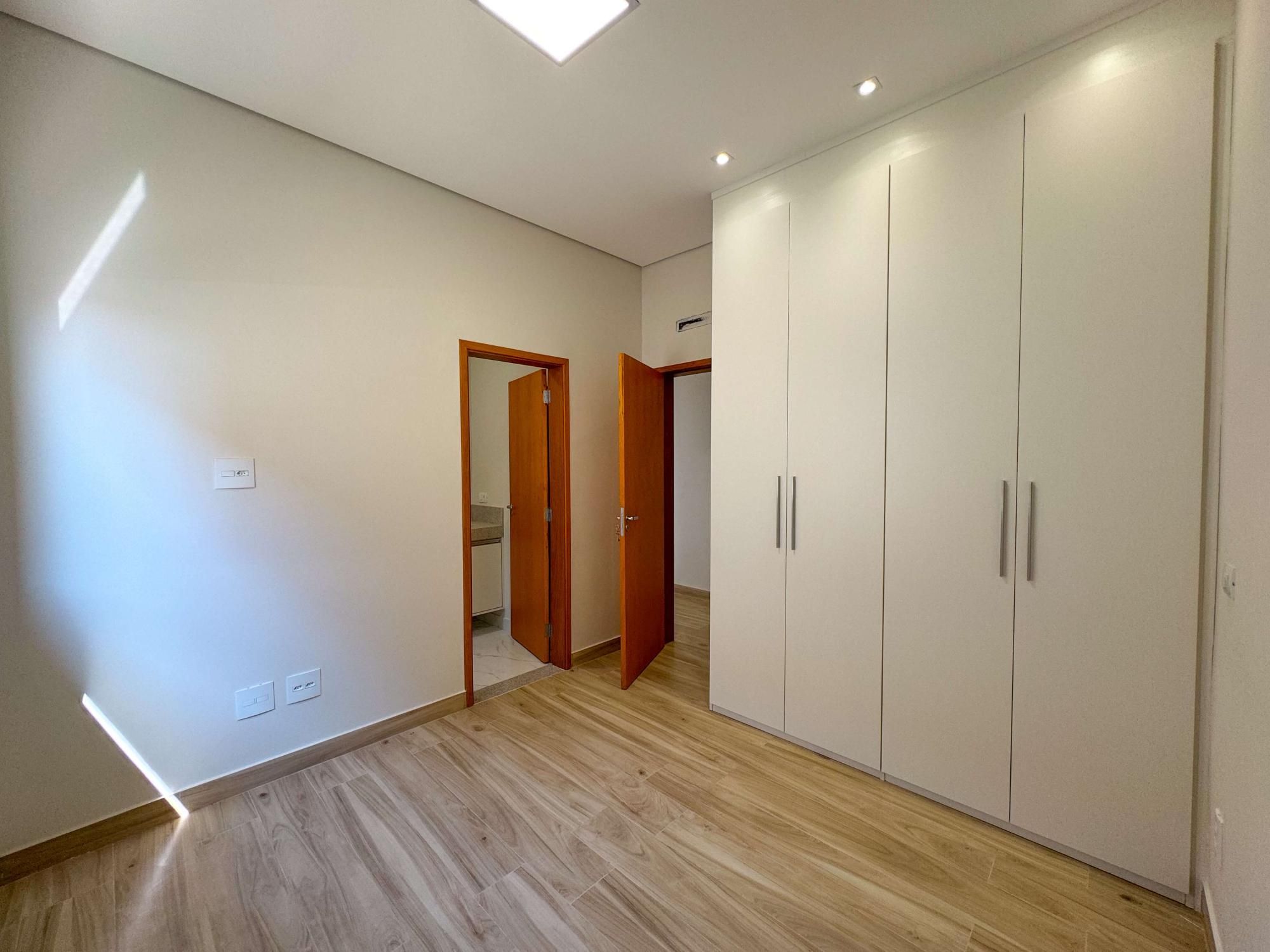 Casa de Condomínio para aluguel no Condomínio Una: 