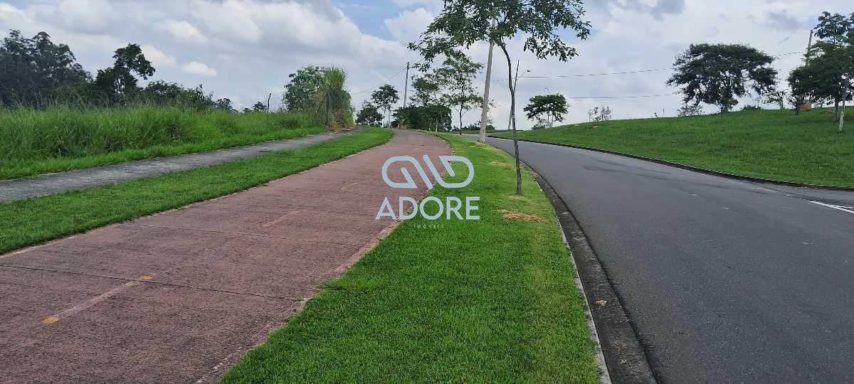 Terreno à venda no Residencial Central Parque: 