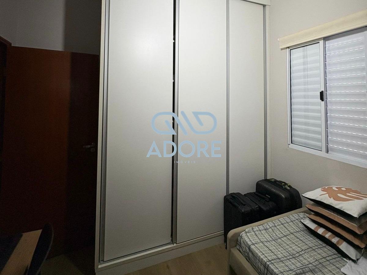 Casa de Condomínio à venda no Village JK: 